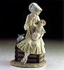 Lladro Feeding Her Son 1982-91 ***