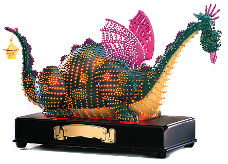 WDCC Disney Classics Main Street Parade Elliott Petes Dragon 11K-41384-0