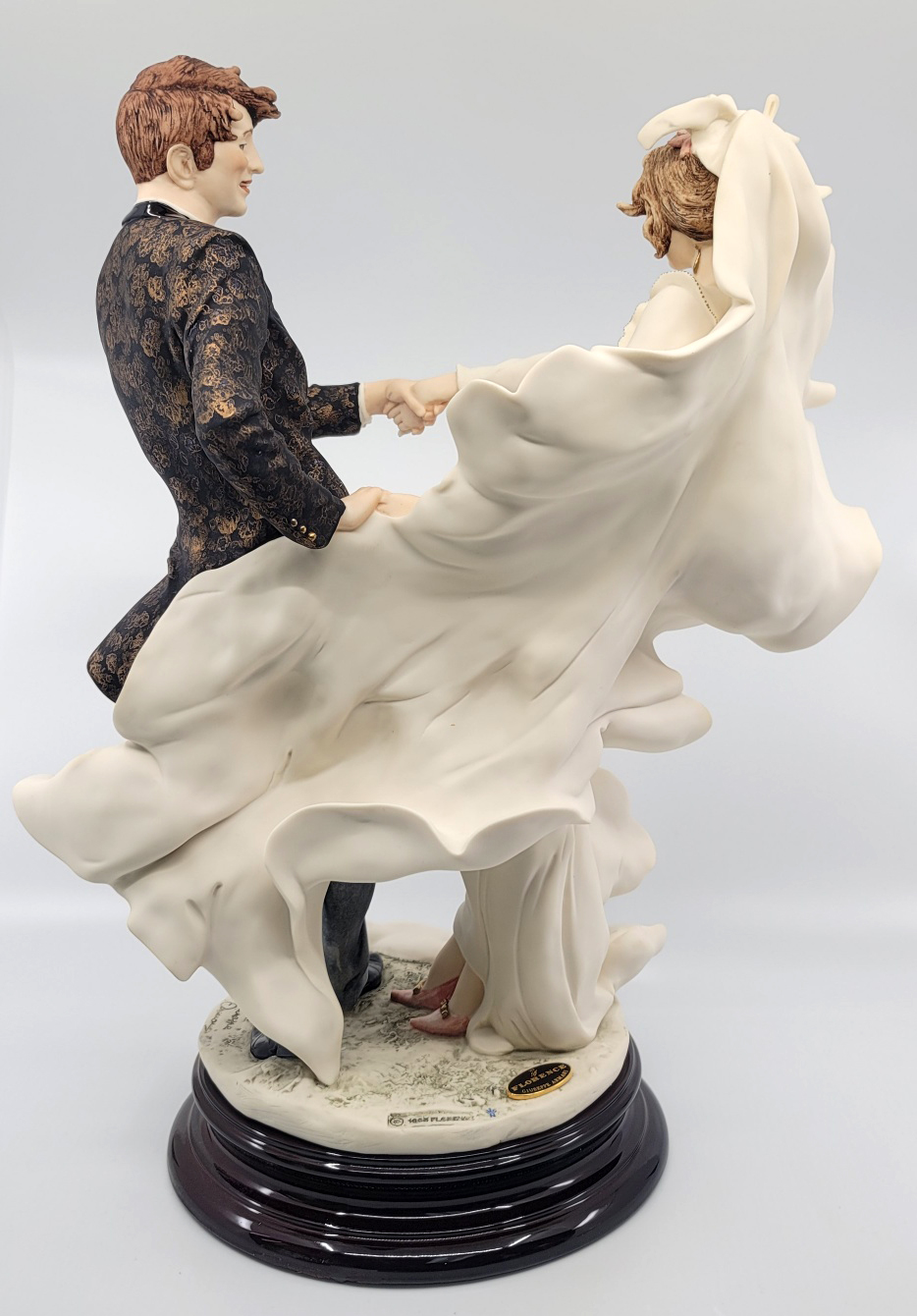 Giuseppe Armani Wedding Waltz 0493C Limited Edition Sculpture.