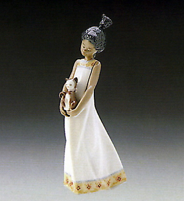 Lladro Close To My Heart 1989-97 5603G Porcelain Figurine