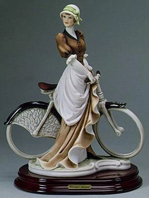 #ジョセッペアルマーニ Sunday Ride by Giuseppe Armani | Elegant Porcelain Figurine