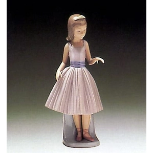 Lladro A Dancing Partner Porcelain Figurine