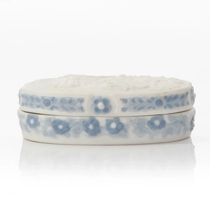 Lladro Oval Box - Decorated Porcelain Figurine
