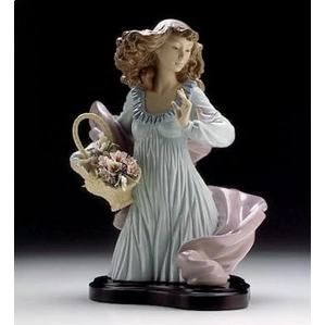 Lladro Nature's Beauty (b) Porcelain Figurine