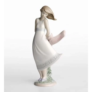 Lladro Wanderlust - Torremolinos Porcelain Figurine