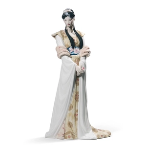 Lladro Chinese Beauty Porcelain Figurine
