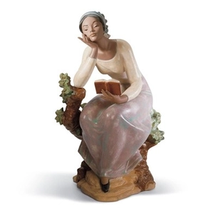 Lladro POETIC MOMENT Porcelain Figurine