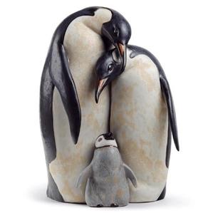 Lladro PENGUIN FAMILY Porcelain Figurine