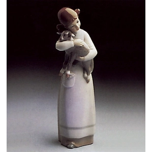 Girl with Lamb 1969-93 by Lladro | Handcrafted Spanish Porcelain 