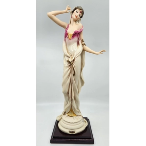Beautiful Lily by Giuseppe Armani | Elegant Porcelain