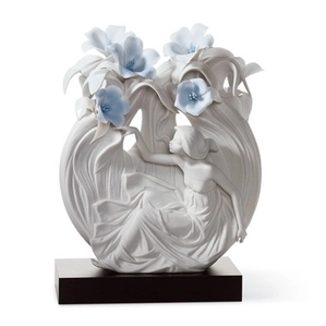 Lladro Water Nymph Porcelain Figurine