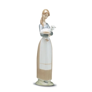 Lladro Girl With Lamb 1969-01 Porcelain Figurine