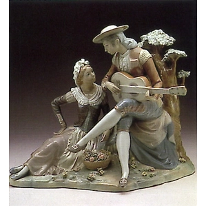 Lladro Typical Group 1974-79 Porcelain Figurine