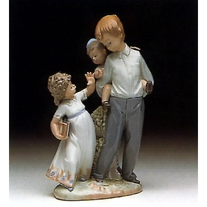 Lladro Back To School 1990-93 Porcelain Figurine