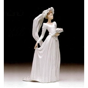 Lladro Down The Aisle 1992-96-5903G