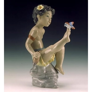Lladro Nature's Treasures 1996-98 Porcelain Figurine