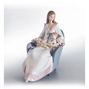 Lladro My Little Treasure Porcelain Figurine