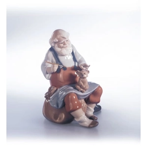 Lladro Santa's Magic Touch Porcelain Figurine
