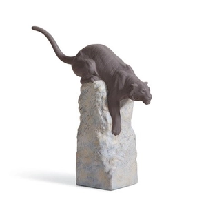 スペインLLADRO社製Tiger 8Y42U The Tiger Figurine | Lladró® USA
