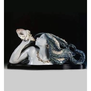 Lladro Call Of The Sea 