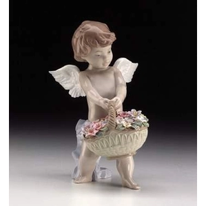 Lladro Heaven's Harvest Porcelain Figurine