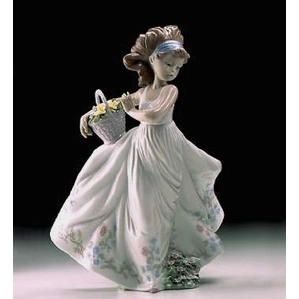 Lladro Floral Path 